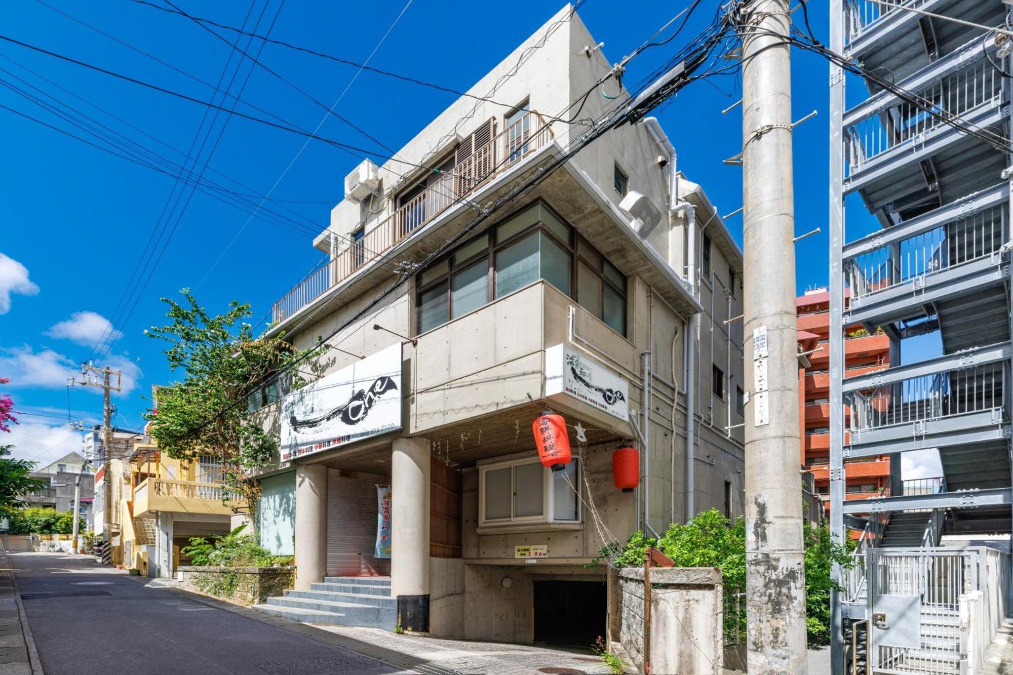 国際通り徒歩1分 駐車場2台 最大11名 空港車で10分 周辺には飲食店多数の那覇エリア さくらや国際通り Villa Naha Exterior photo